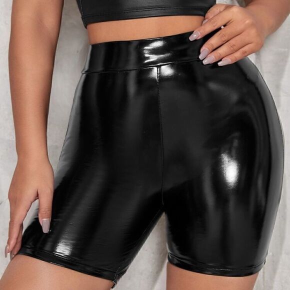 High Waist PU Leather Biker Shorts XS - Picture 6 of 6